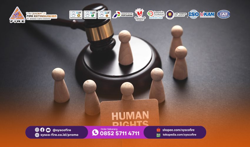 alat pemadam kantor, apar 50kg terbaik, apar foam terbaik, apar wajib pabrik, bahaya kebakaran kerja, cegah kebakaran industri, detektor asap kantor, evakuasi darurat kantor, fire safety training, keamanan kerja aktif, kebakaran kantor, keselamatan kerja prioritas, pelatihan apar perusahaan, peralatan k3 lengkap, prosedur kebakaran kerja, proteksi kebakaran tempat kerja, sistem proteksi api, solusi kebakaran modern, tanggap darurat pabrik, titik rawan kebakaran, instalasi listrik kebakaran, gas bocor penyebab kebakaran